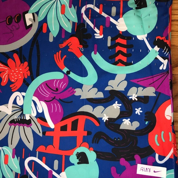 NEW Nike AeroSwift Tokyo Running Slim Fit Singlet - Picture 9 of 10